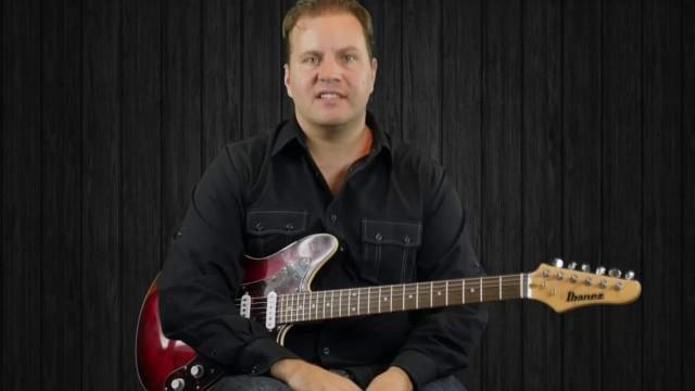 Odd Meters - 7/8 Funk Fusion Lick over 4/4